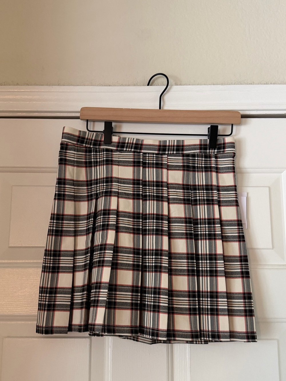 Originality Tan Black Plaid Pleated Skirt